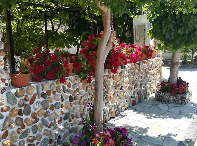 Vasileiou Apartment Kala Nera